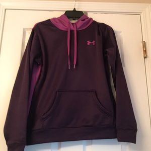 Under Armour Sweatshirt